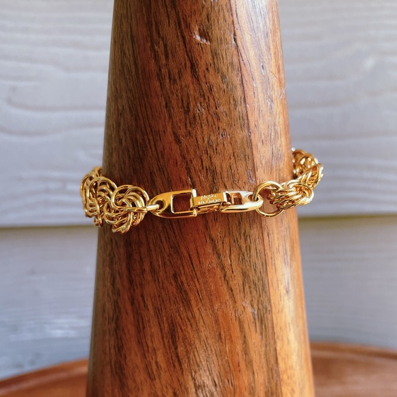 Napier Knitted Chain Style Bracelet - Picture 2 of 6